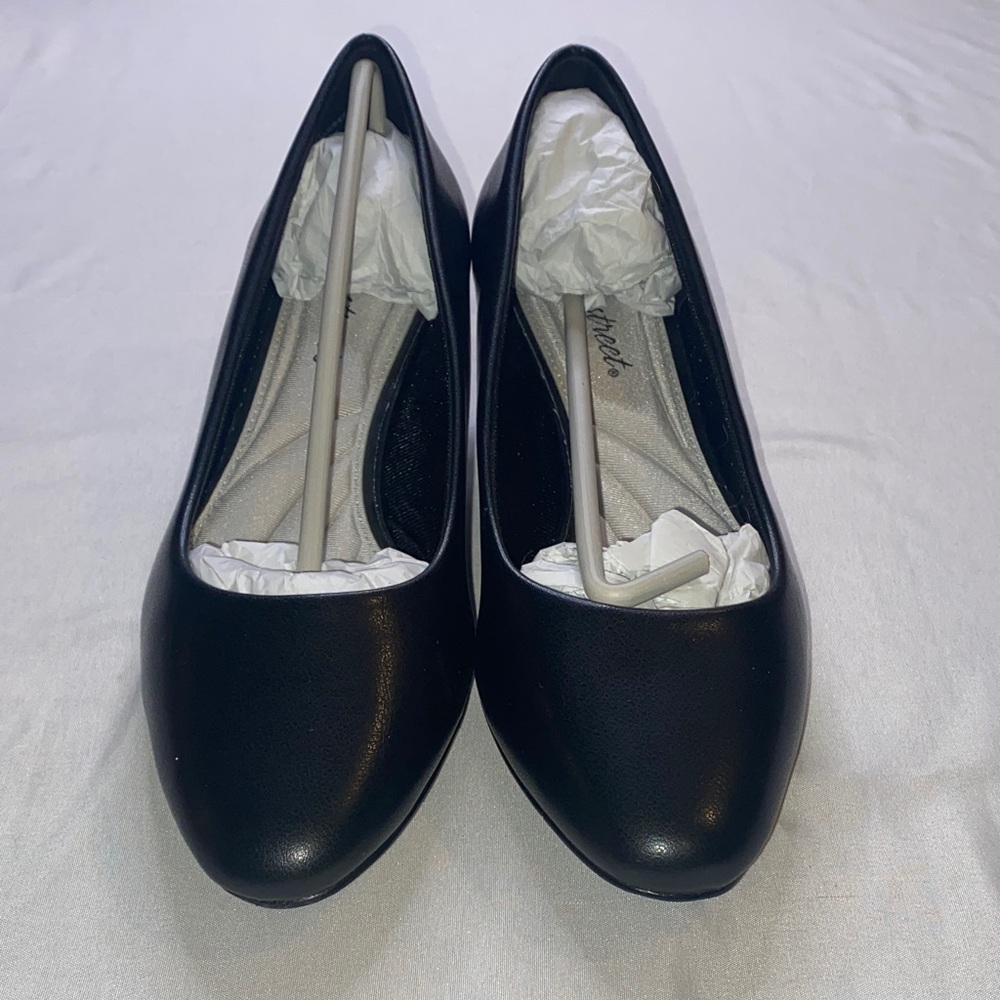Classic Easy Street‎ Women's Prim Comfort Pump Size 9.5W - Picture 3 of 8